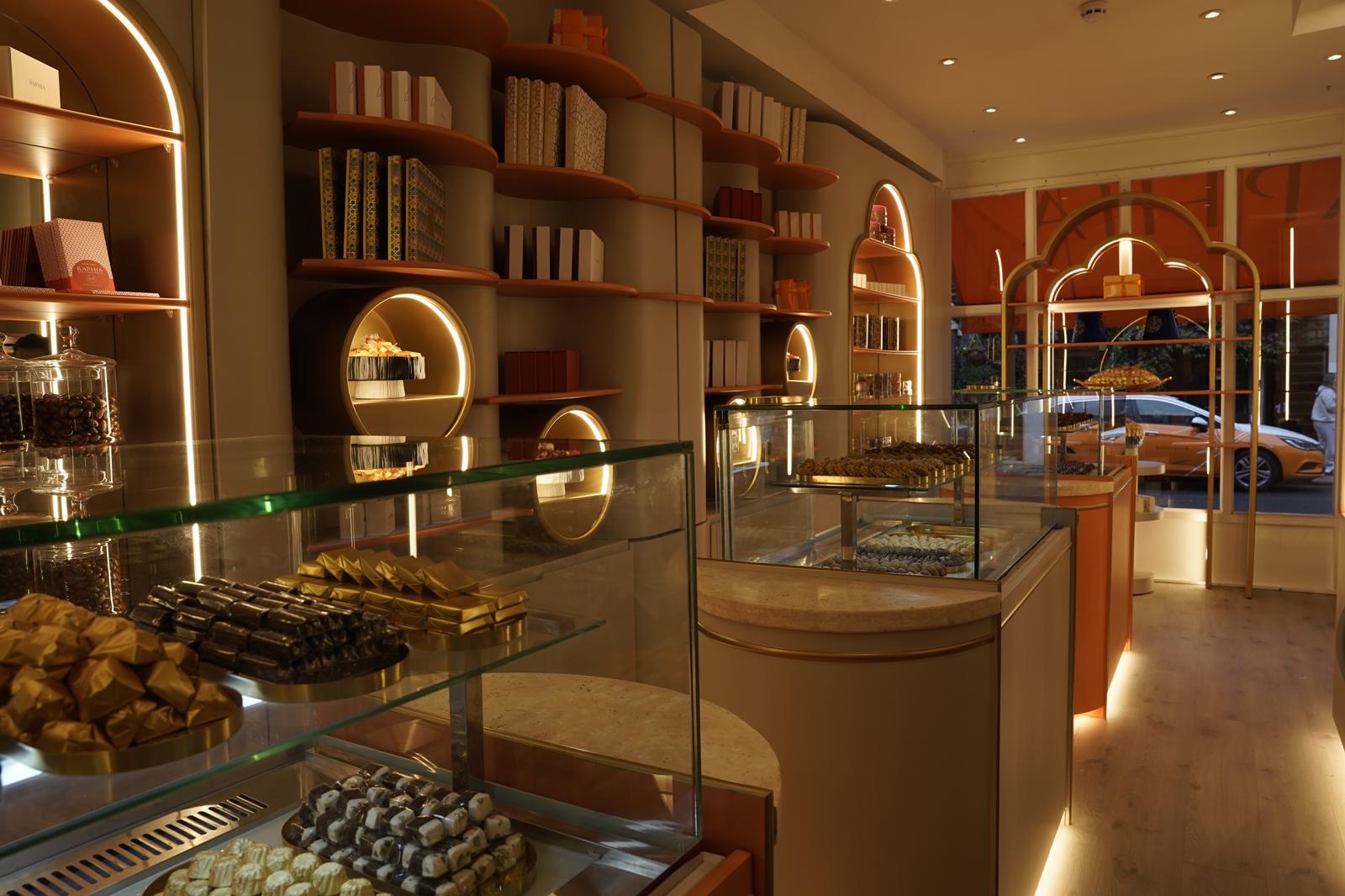Raphia Store. Opening Today !
