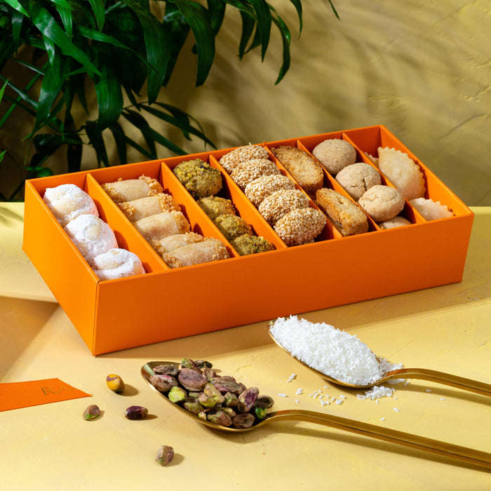 Gifting Under the Sun — The Art of Summer Hospitality with Raphia